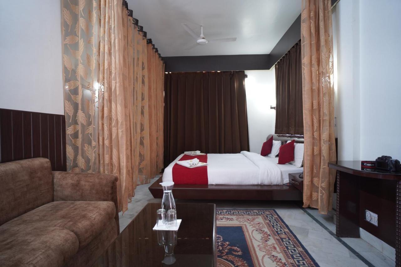 Gayatri Resorts Rishikesh Exterior photo