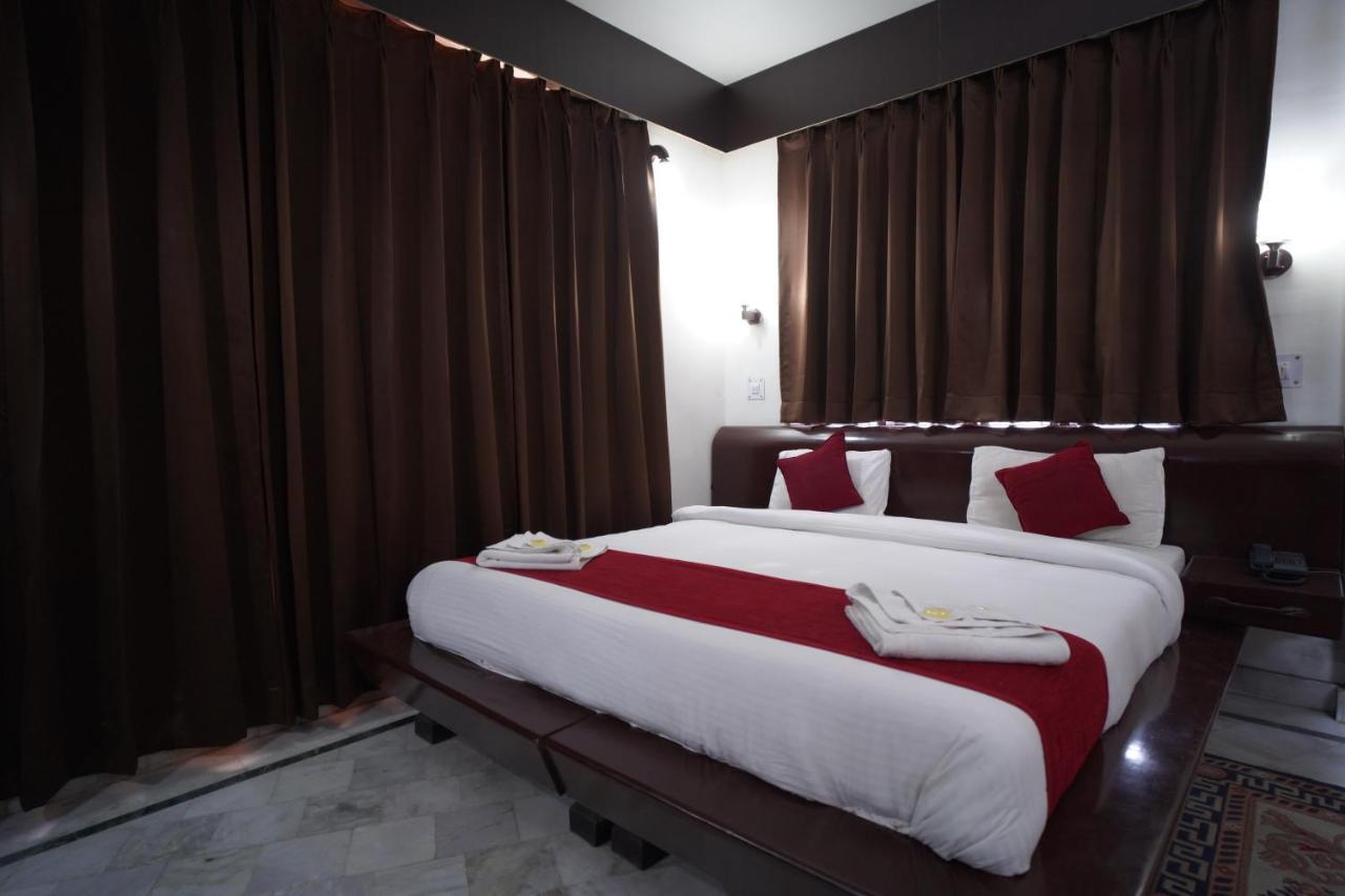 Gayatri Resorts Rishikesh Exterior photo